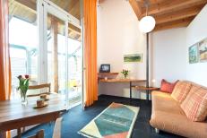 Zimmer 2 Wohnraum haus_schmetterling